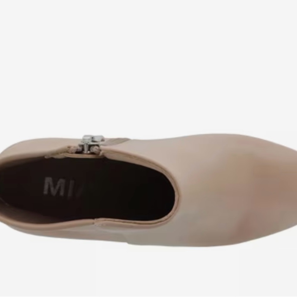 MIA Carla Bootie - Picture 4 of 8